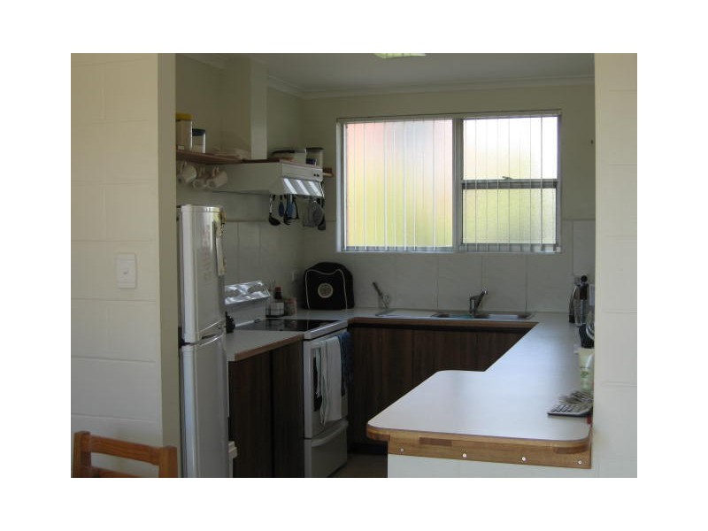 2/87 East Derwent Highway, Lindisfarne TAS 7015