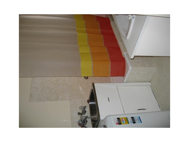 2/87 East Derwent Highway, Lindisfarne TAS 7015