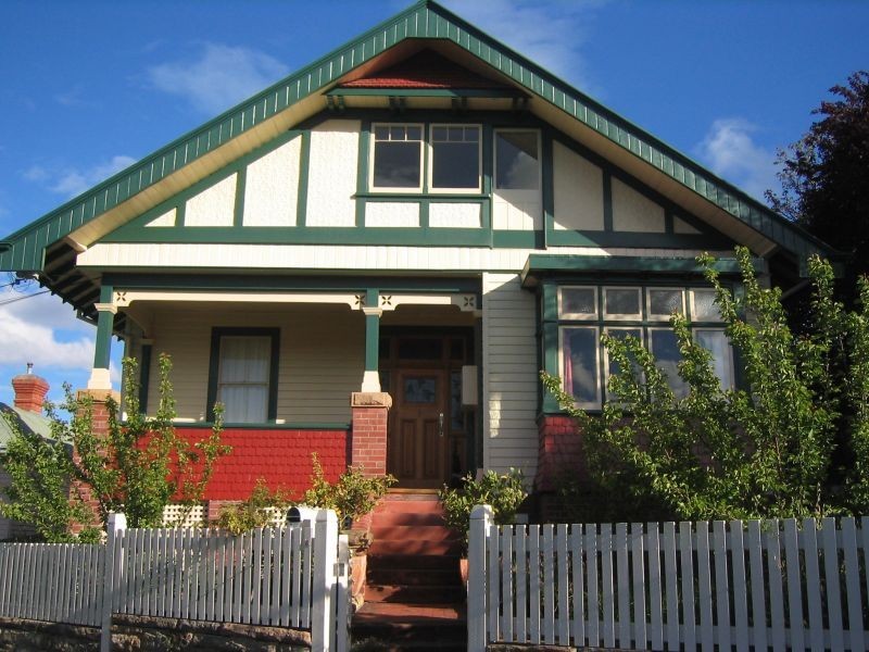 6 AMELIA STREET, West Hobart TAS 7000