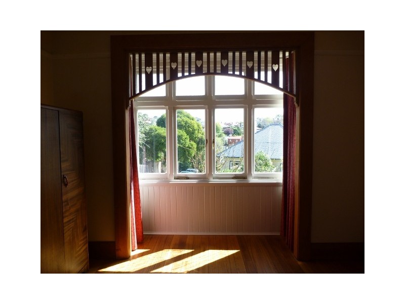 6 AMELIA STREET, West Hobart TAS 7000