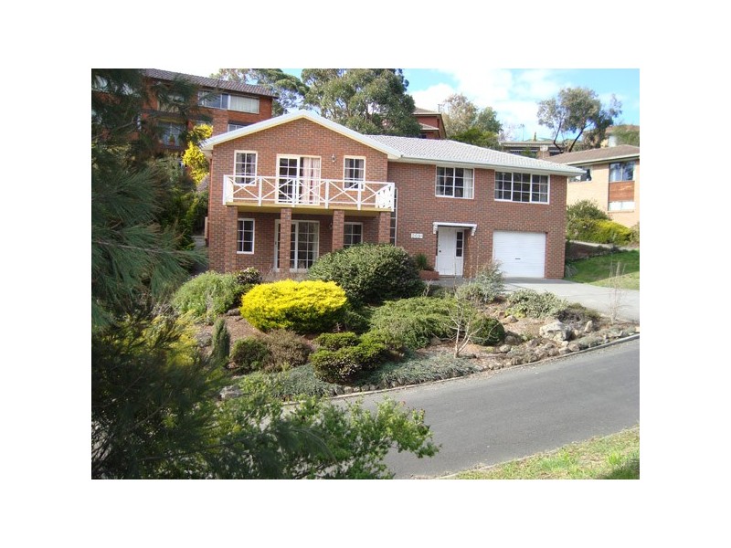 269A Churchill Avenue, Sandy Bay TAS 7005