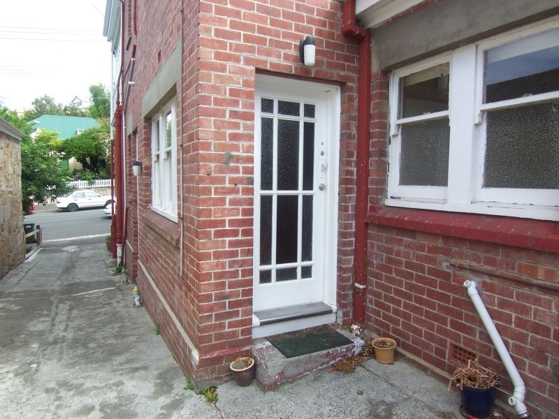 2/151  GOULBURN STREET, West Hobart TAS 7000