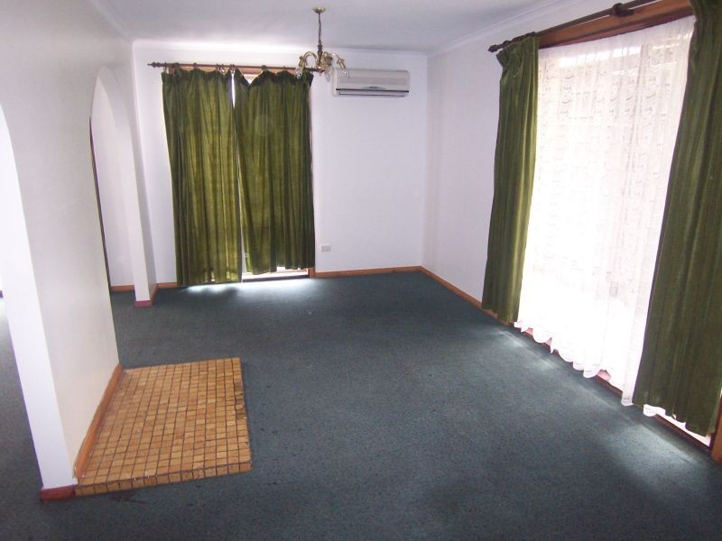 40 PEARL ST, Derwent Park TAS 7009