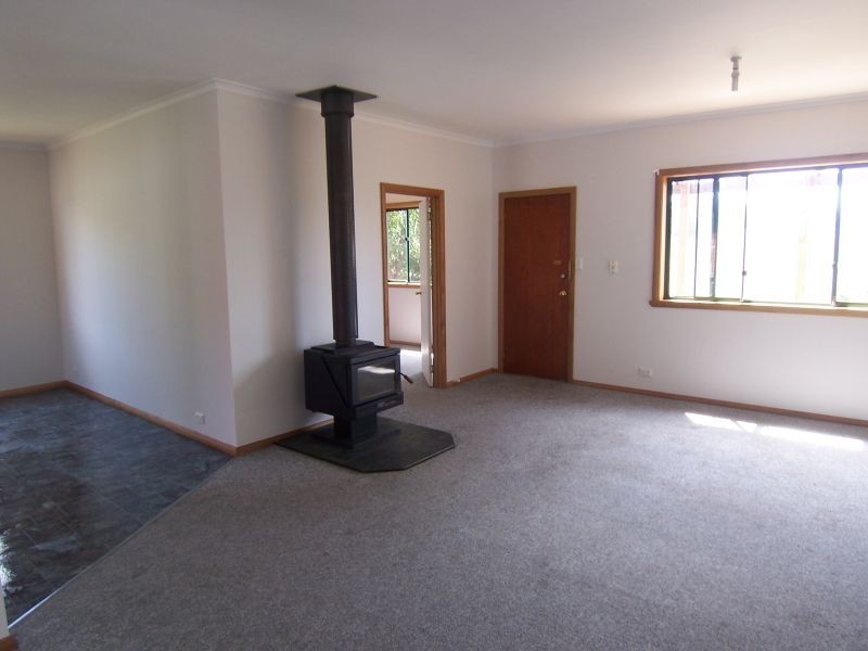 27 REEVE ST, Campania TAS 7026