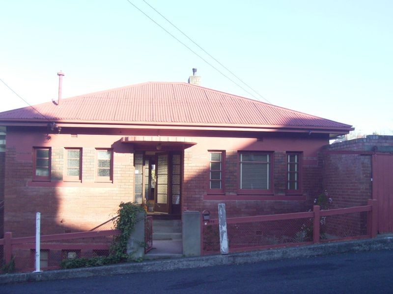 1/276 Bathurst Street, West Hobart TAS 7000