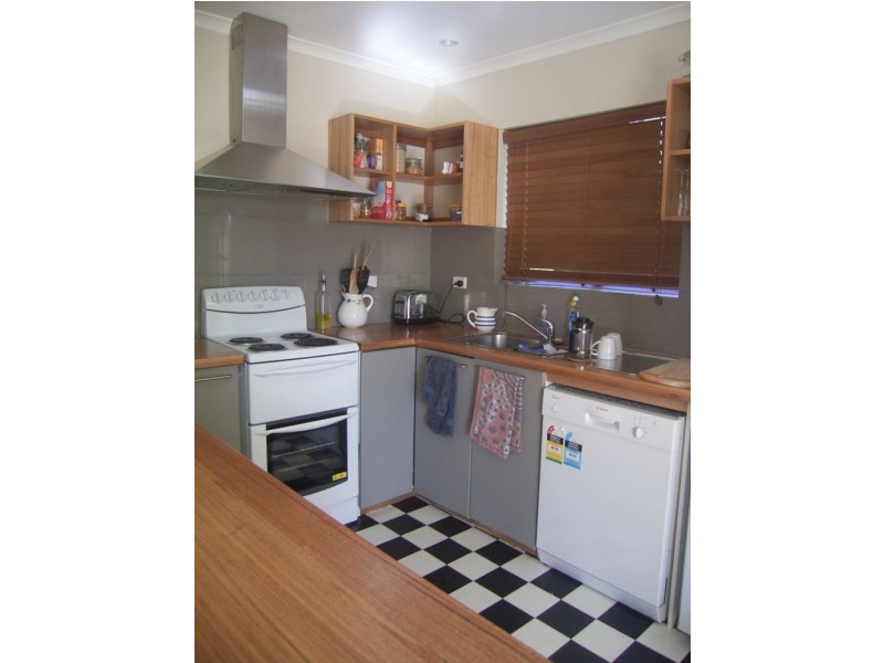 2/10 Lyndhurst Avenue, North Hobart TAS 7000