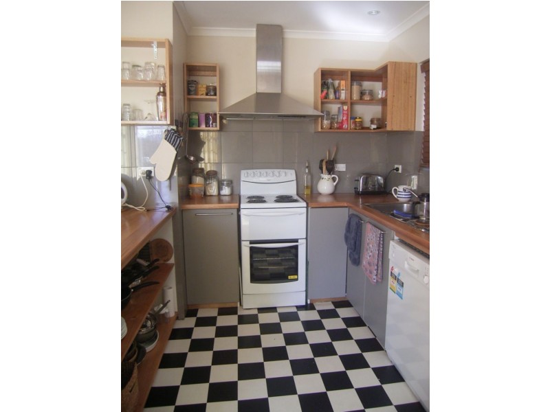 2/10 Lyndhurst Avenue, North Hobart TAS 7000