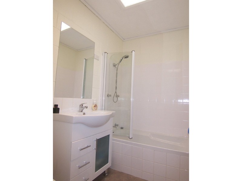 2/67 OLINDA GROVE, Mount Nelson TAS 7007