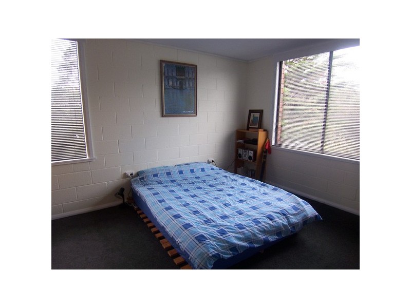 2/67 OLINDA GROVE, Mount Nelson TAS 7007