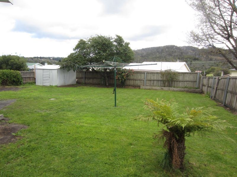 116 Bass Street, Warrane TAS 7018
