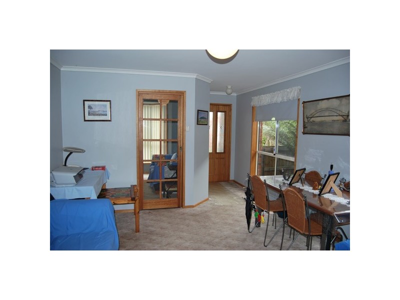2/4 NURSERY COURT, Lenah Valley TAS 7008