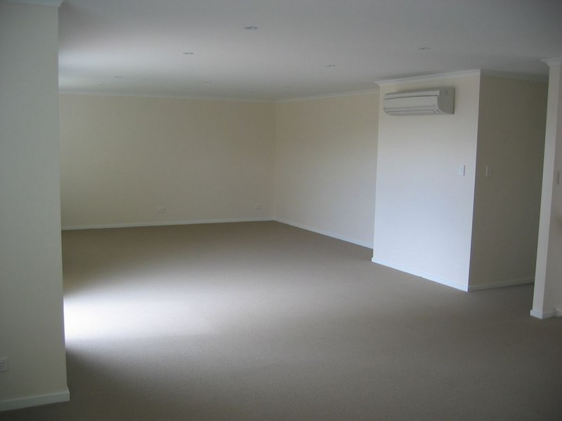 78 Roslyn Avenue, Kingston Beach TAS 7050