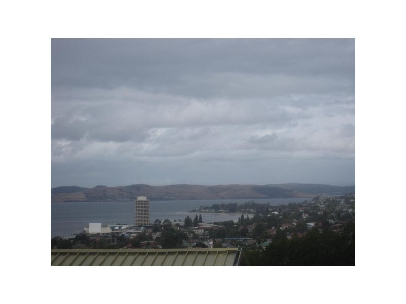 37 DAVEY PLACE, South Hobart TAS 7004