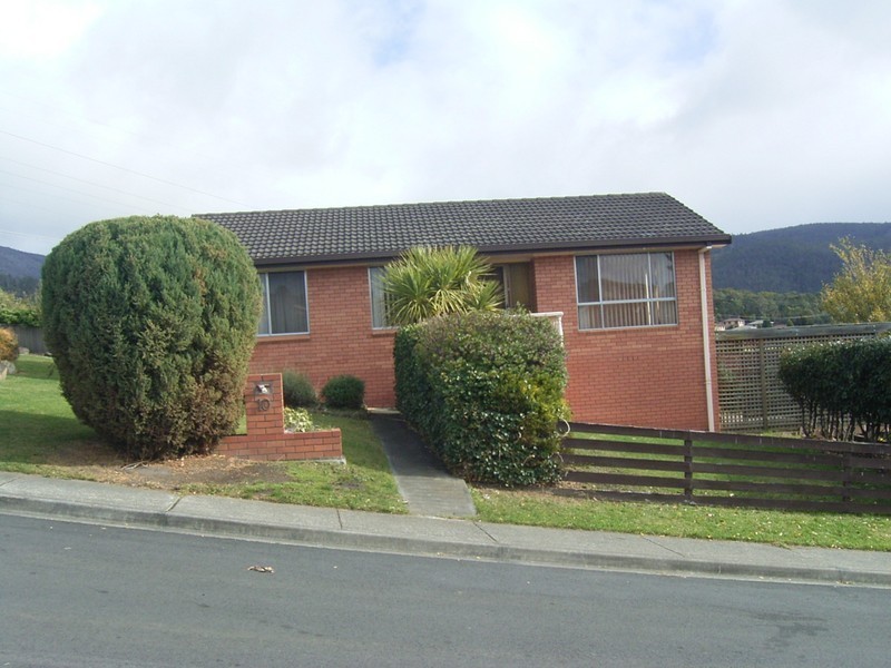 10 LOFTUS STREET, Glenorchy TAS 7010