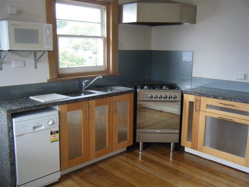 12 SHERBOURNE AVE, West Hobart TAS 7000