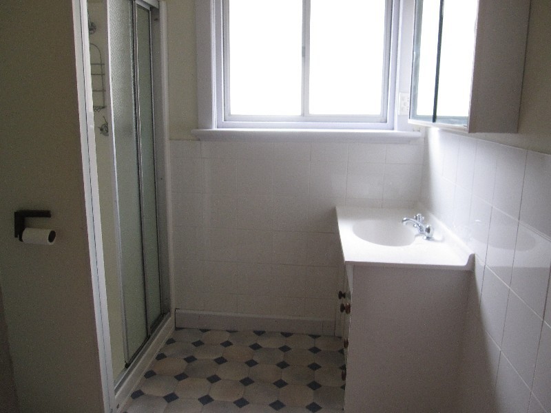 16 GIBLIN STREET, Lenah Valley TAS 7008