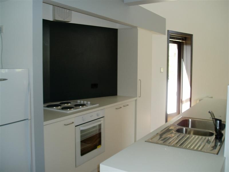 25/31 Tower Road, New Town TAS 7008