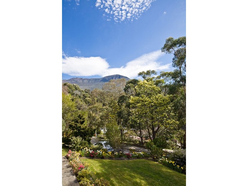 110 Strickland Avenue, South Hobart TAS 7004