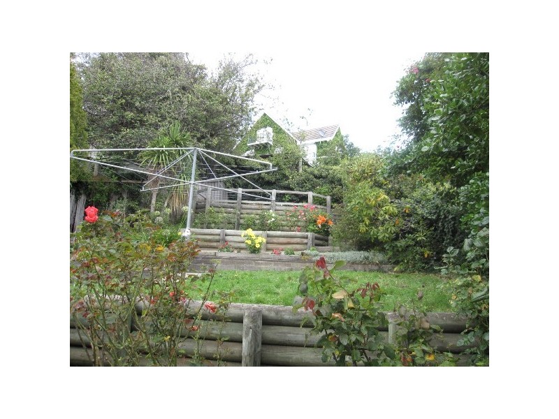 1 ASCOT AVENUE, Sandy Bay TAS 7005