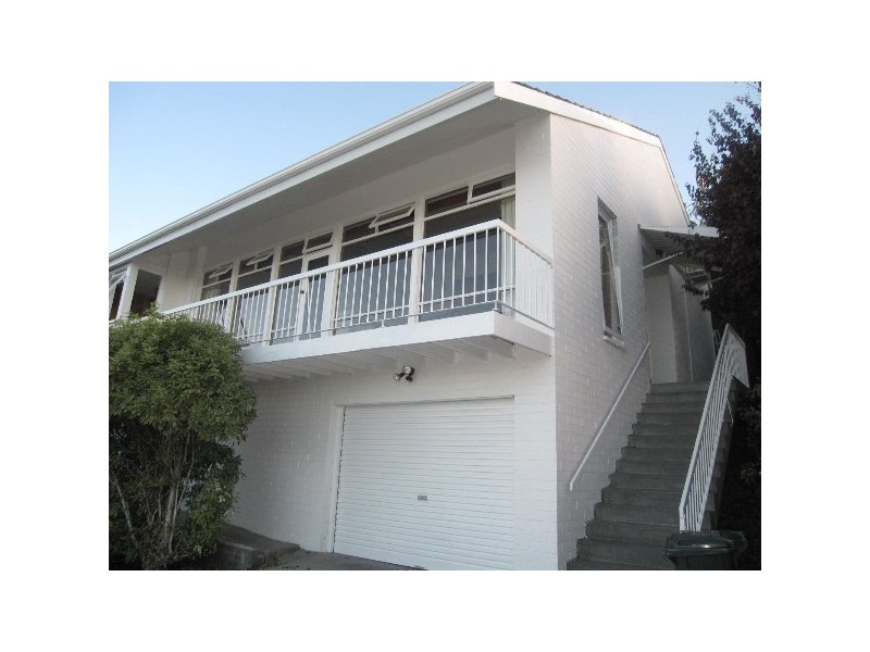 1 ASCOT AVENUE, Sandy Bay TAS 7005