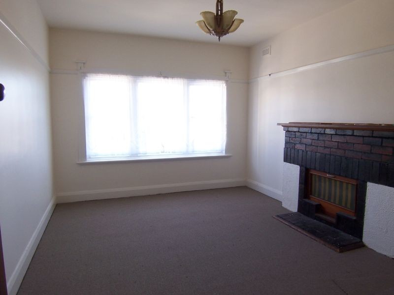 18 Oakley Street, New Town TAS 7008