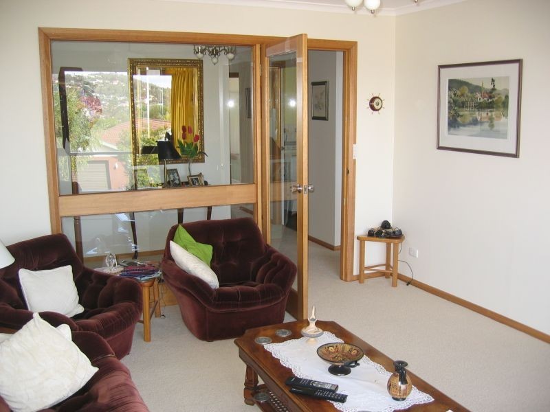 12 Nelson Avenue, Kingston TAS 7050