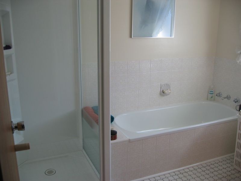 12 Nelson Avenue, Kingston TAS 7050