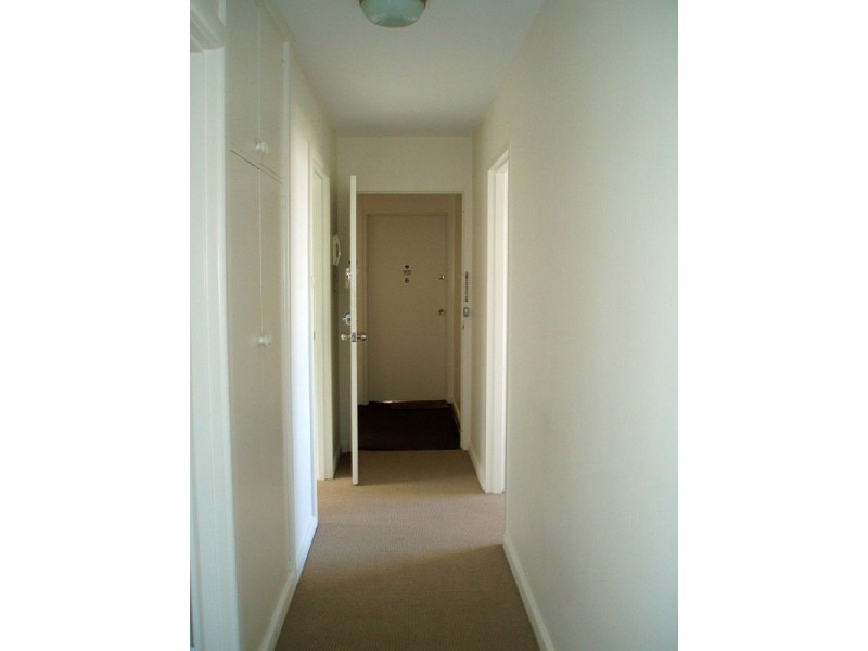 5/50 MARIEVILLE ESPLANADE, Sandy Bay TAS 7005