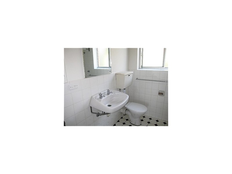 5/50 MARIEVILLE ESPLANADE, Sandy Bay TAS 7005