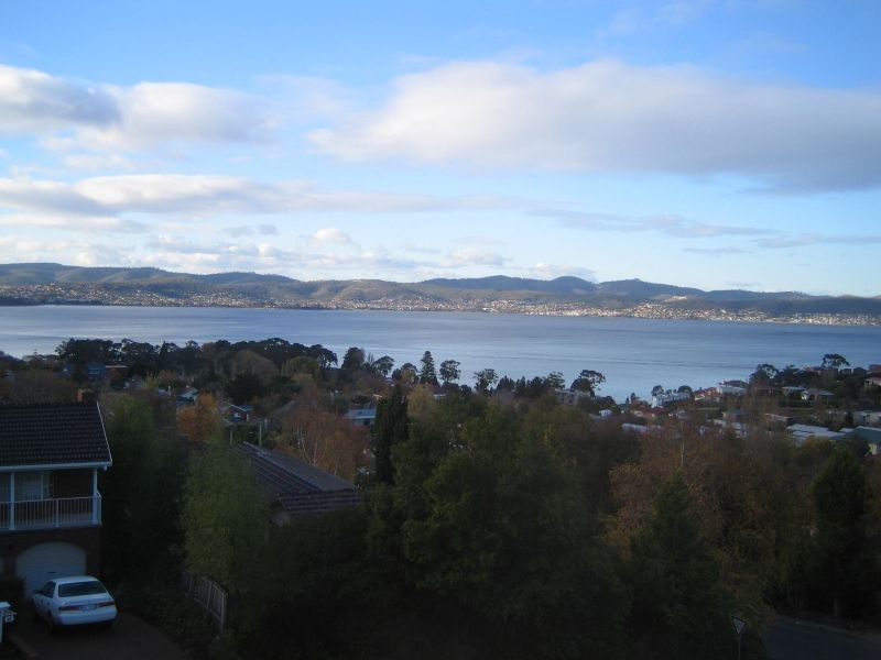 14 Hampshire Road, Sandy Bay TAS 7005