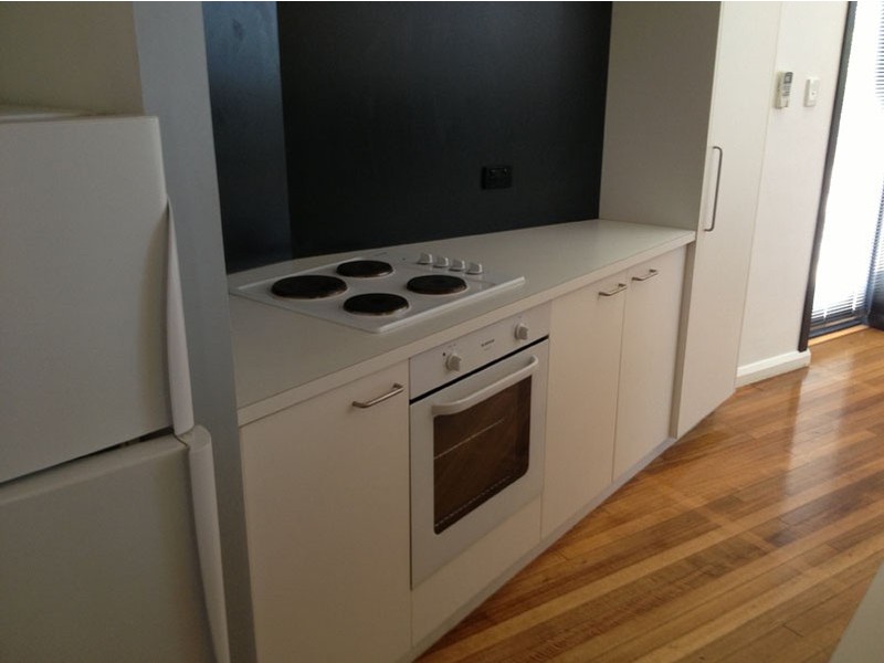 25/31 TOWER RD, New Town TAS 7008