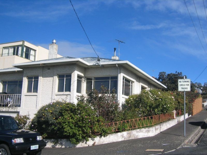 6a Minallo Avenue, West Hobart TAS 7000