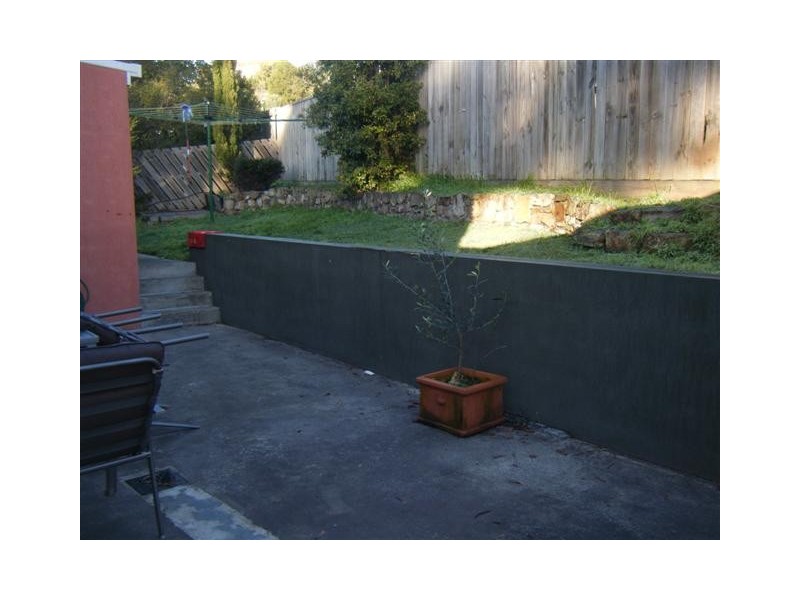 2/9 HAMPTON COURT, Blackmans Bay TAS 7052