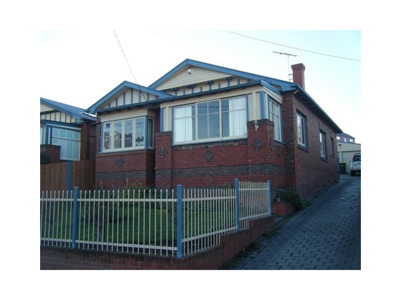 25 PEDDER STREET, New Town TAS 7008