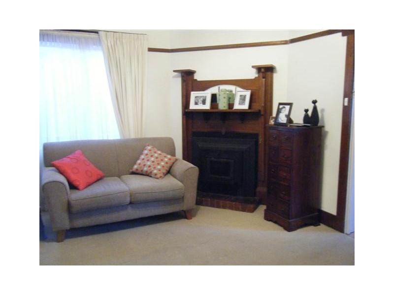 25 PEDDER STREET, New Town TAS 7008