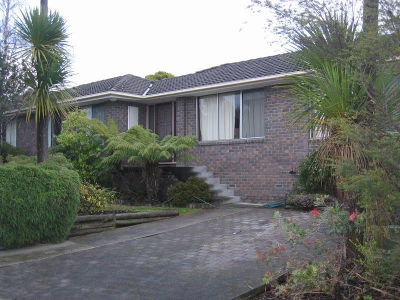 9 Woodlands Drive, Blackmans Bay TAS 7052