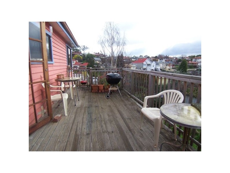 5 WILLIAM STREET, West Hobart TAS 7000