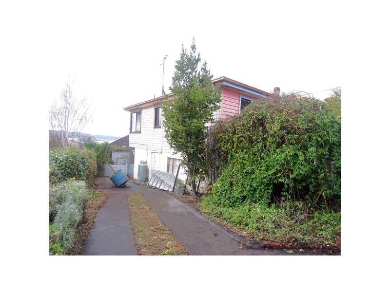 5 WILLIAM STREET, West Hobart TAS 7000
