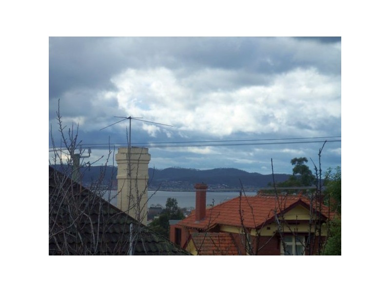 5 WILLIAM STREET, West Hobart TAS 7000