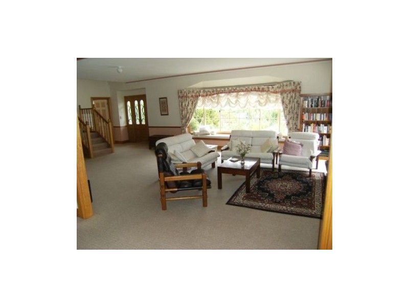 101 Barossa Road, Lenah Valley TAS 7008