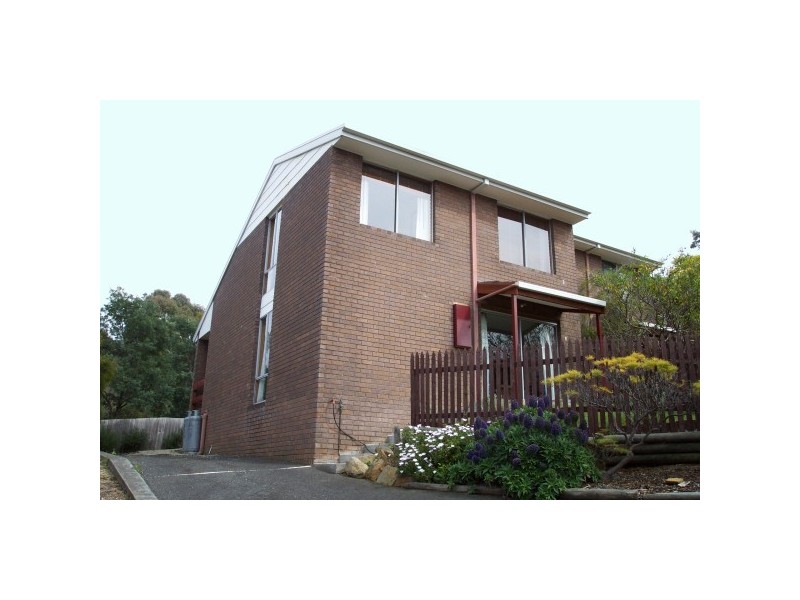 9/18 Chadwick Court, West Hobart TAS 7000