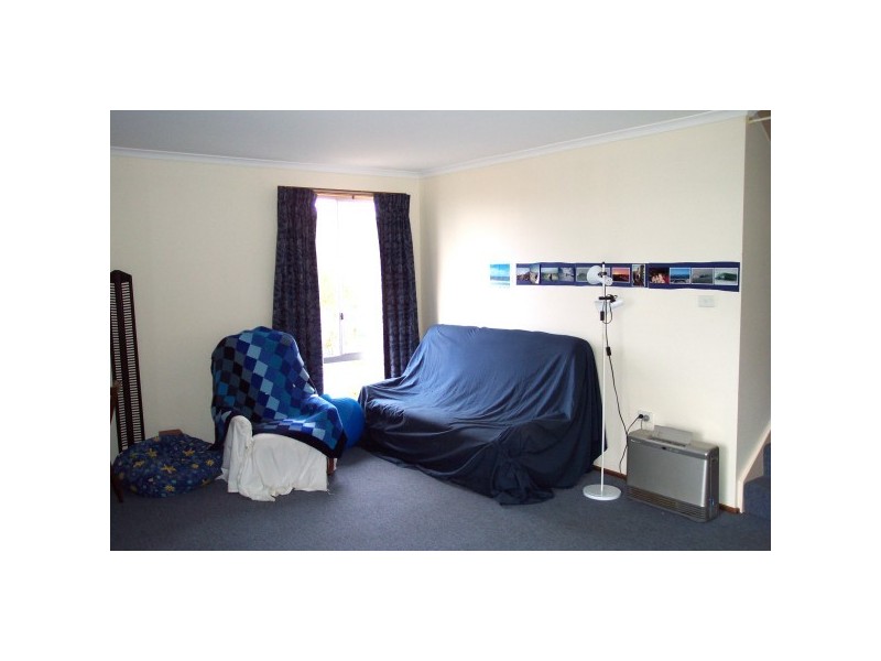 9/18 Chadwick Court, West Hobart TAS 7000