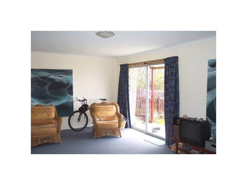 9/18 Chadwick Court, West Hobart TAS 7000