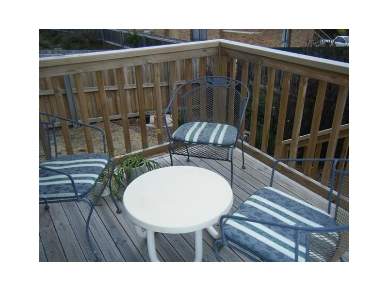 2/8 CELERY TOP DRIVE, Kingston TAS 7050