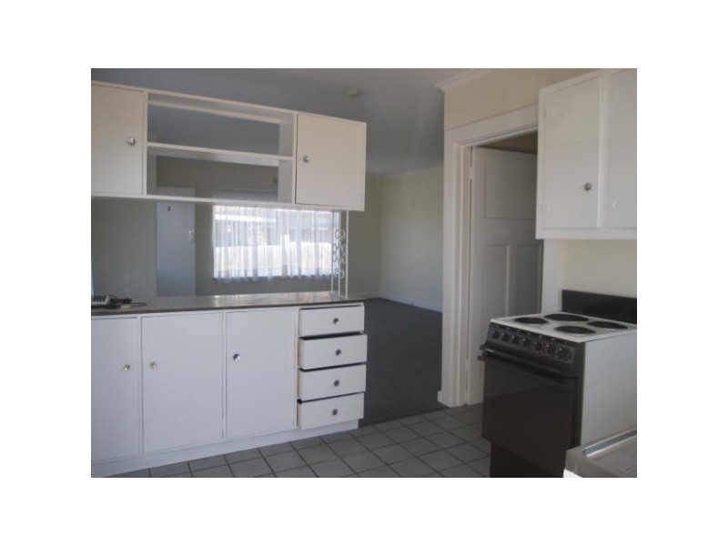 3/12 MARSH STREET, New Town TAS 7008