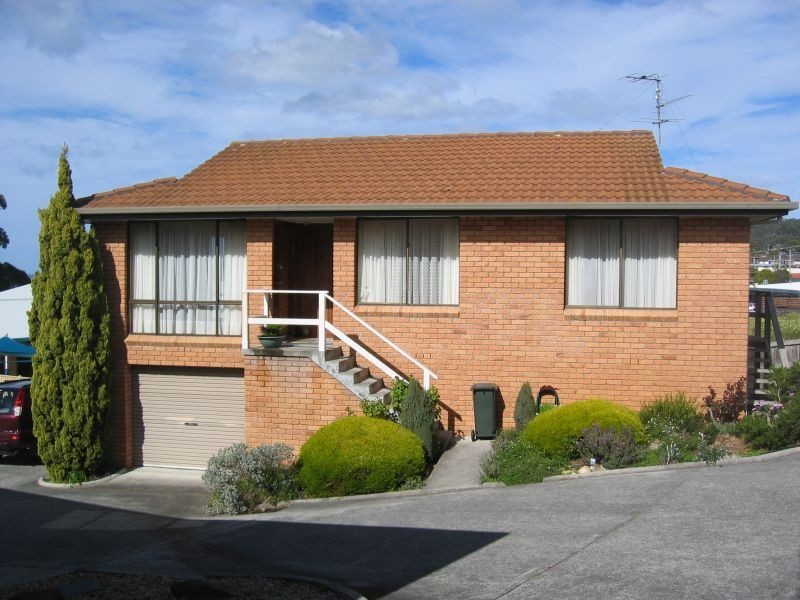 4/15  Opal Drive, Blackmans Bay TAS 7052
