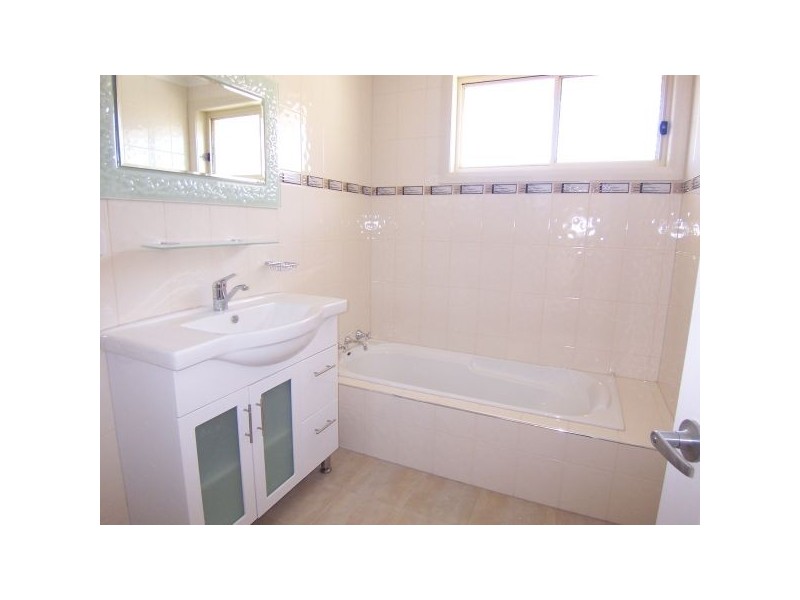 1A Summerhill Road, West Hobart TAS 7000