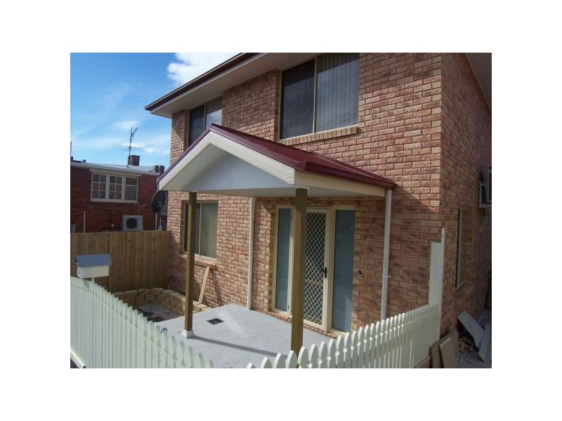 1A Summerhill Road, West Hobart TAS 7000