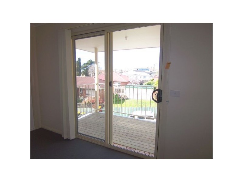 1A Summerhill Road, West Hobart TAS 7000