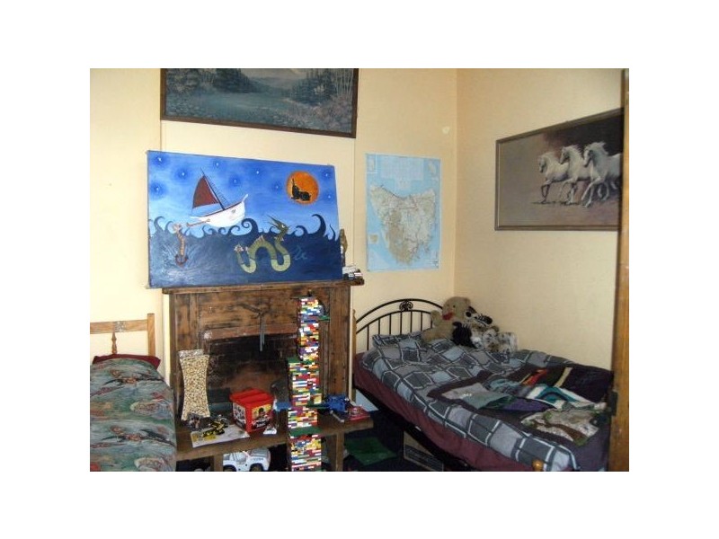 23 Lower Jordan Hill Road, West Hobart TAS 7000